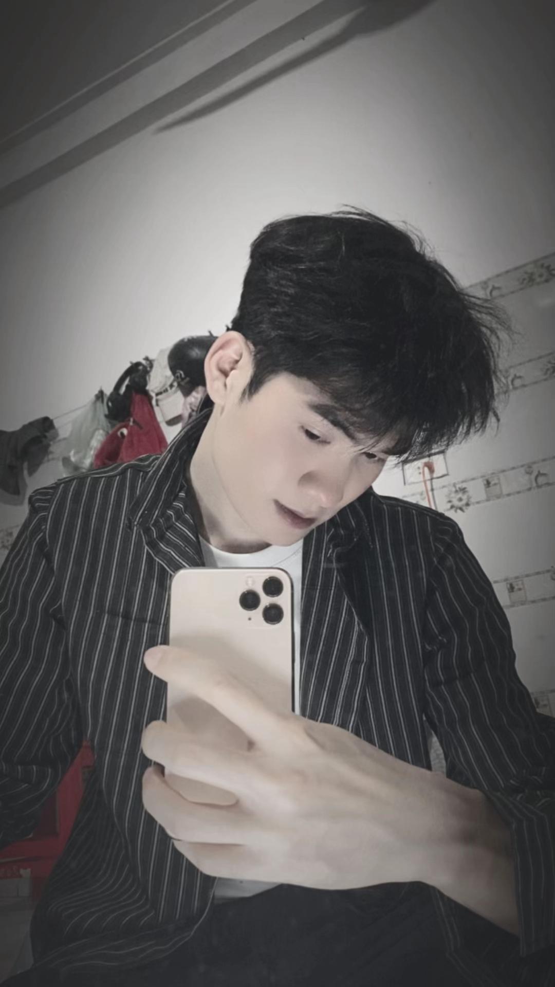 @Nghiêm nèe