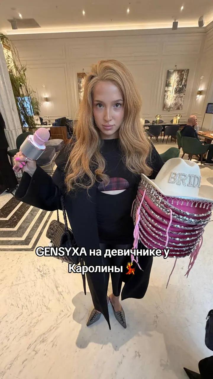 @queennslaayy🎀