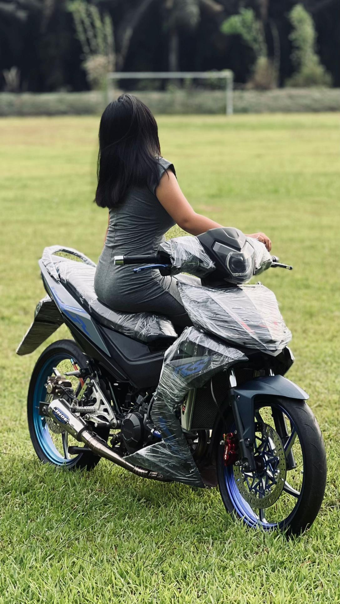 @ig:bluezskay