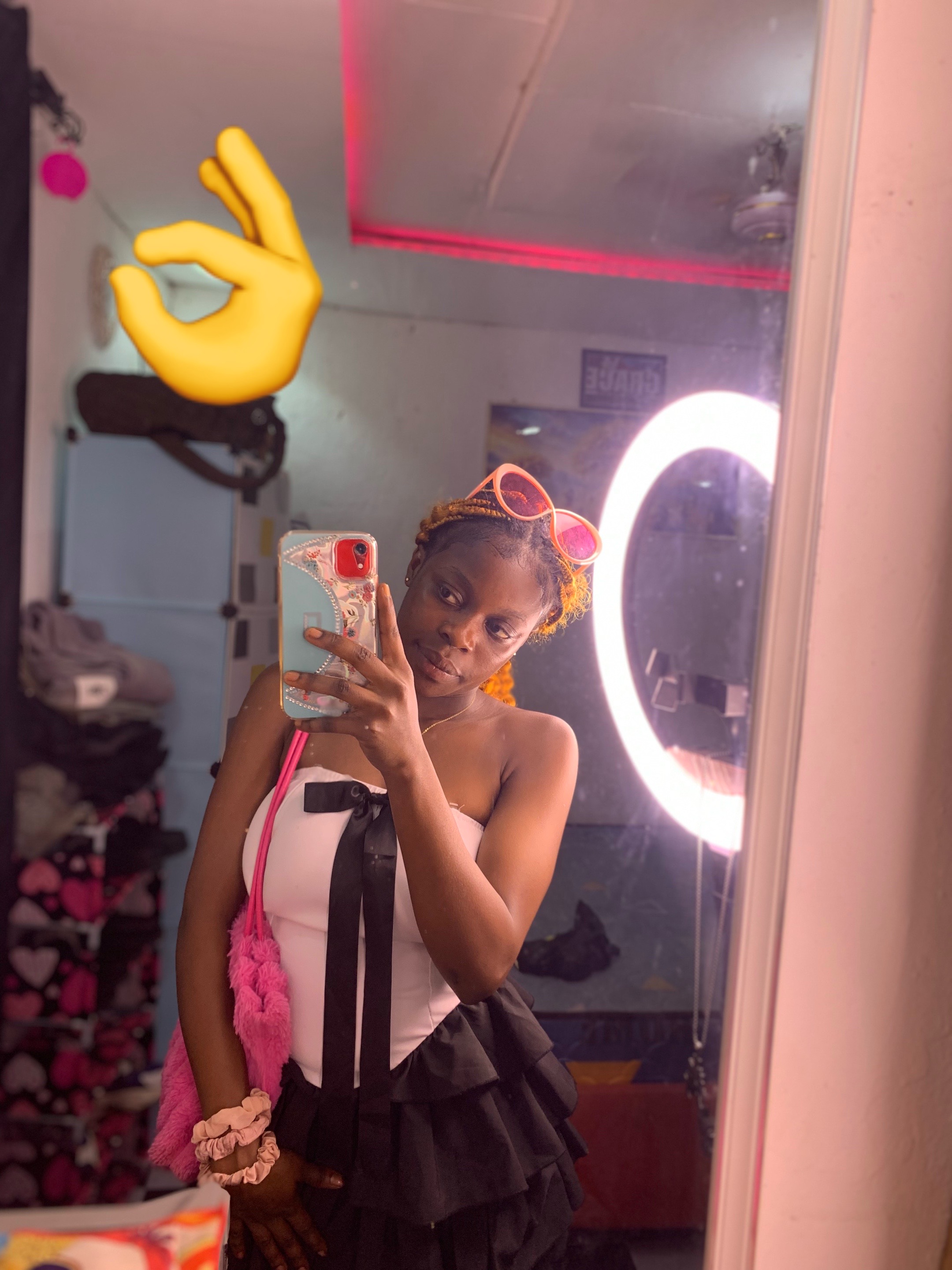@Ama❣️💗 cardi B🥷🥷🥷💋💋🥰