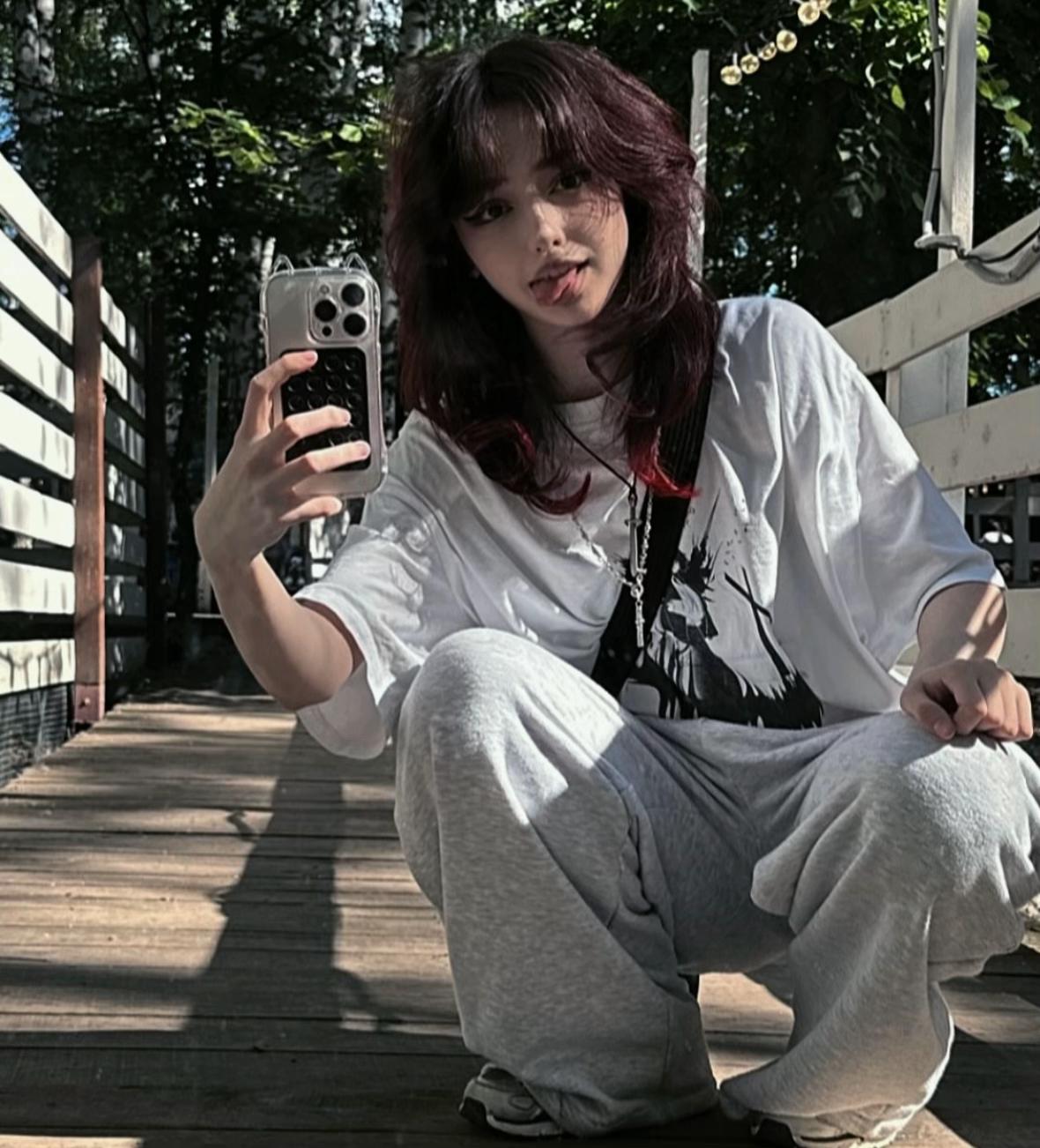 @charlotteyama0