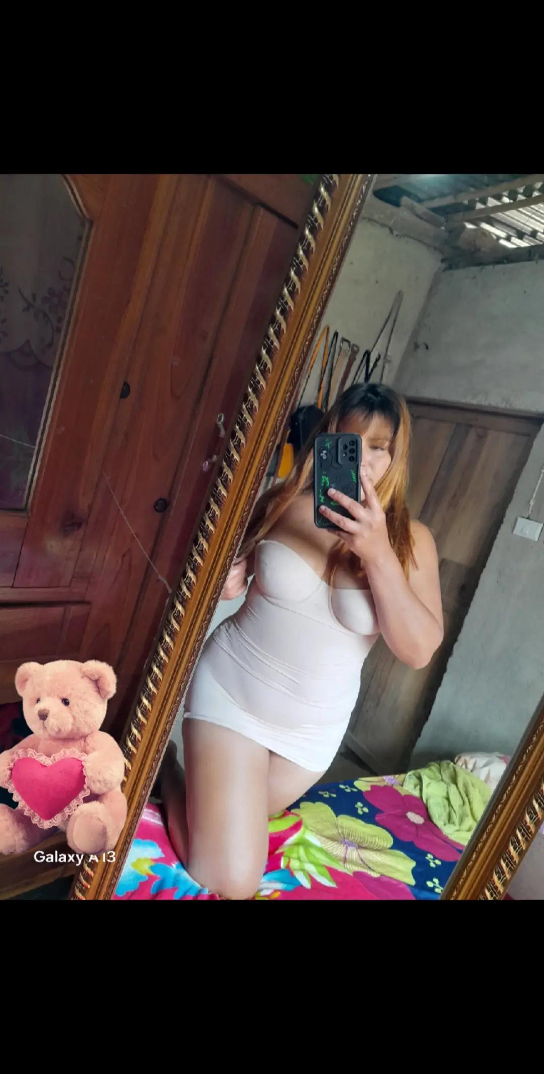 @SELENA PINEDA ❤️ 🇸🇻❤️