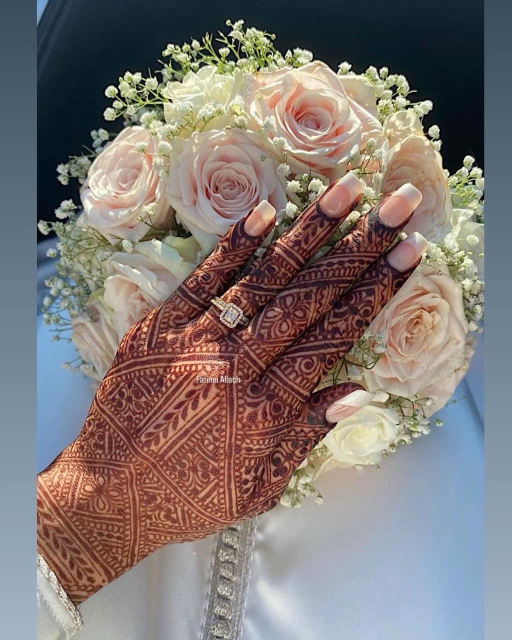 @aaamira