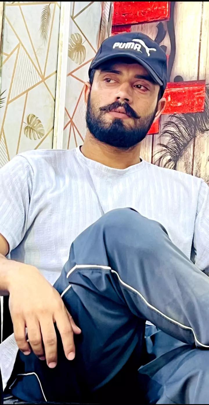 @BAKAR_JUTT