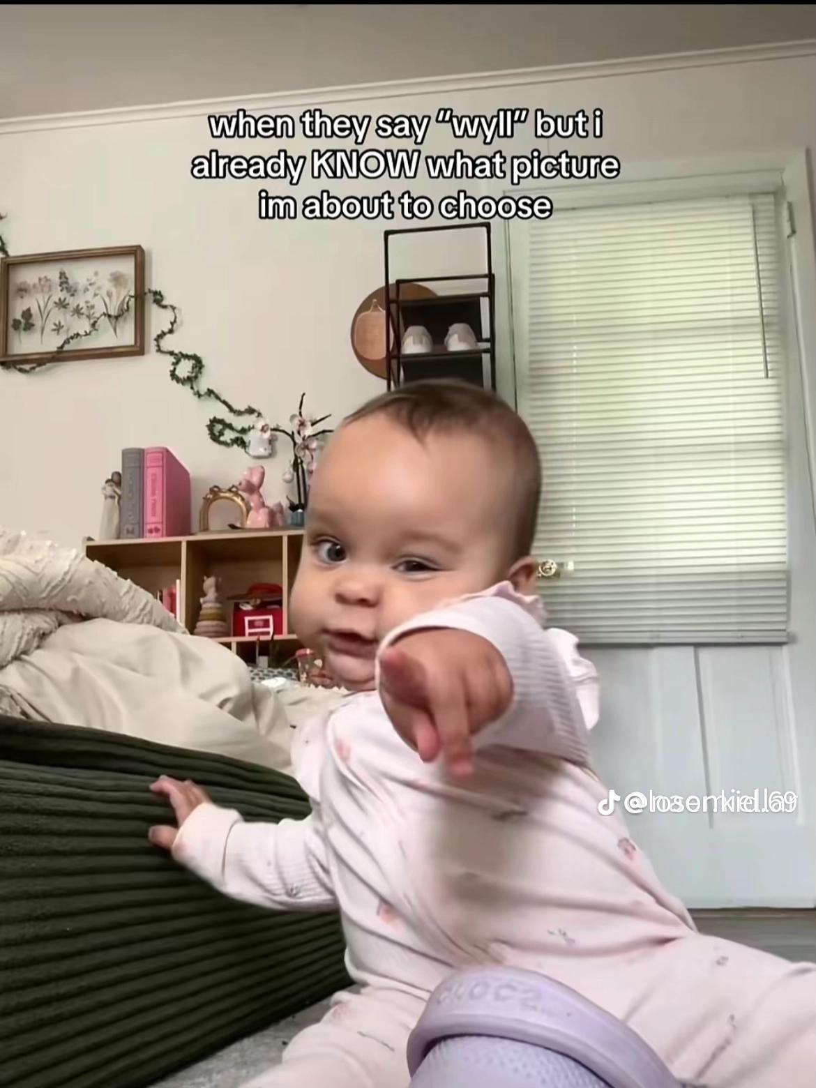 @taylabitchisaidhello