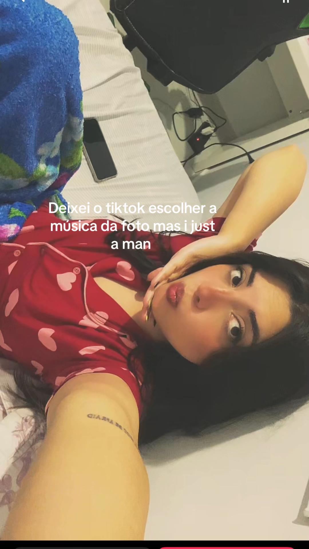 @Ellfo