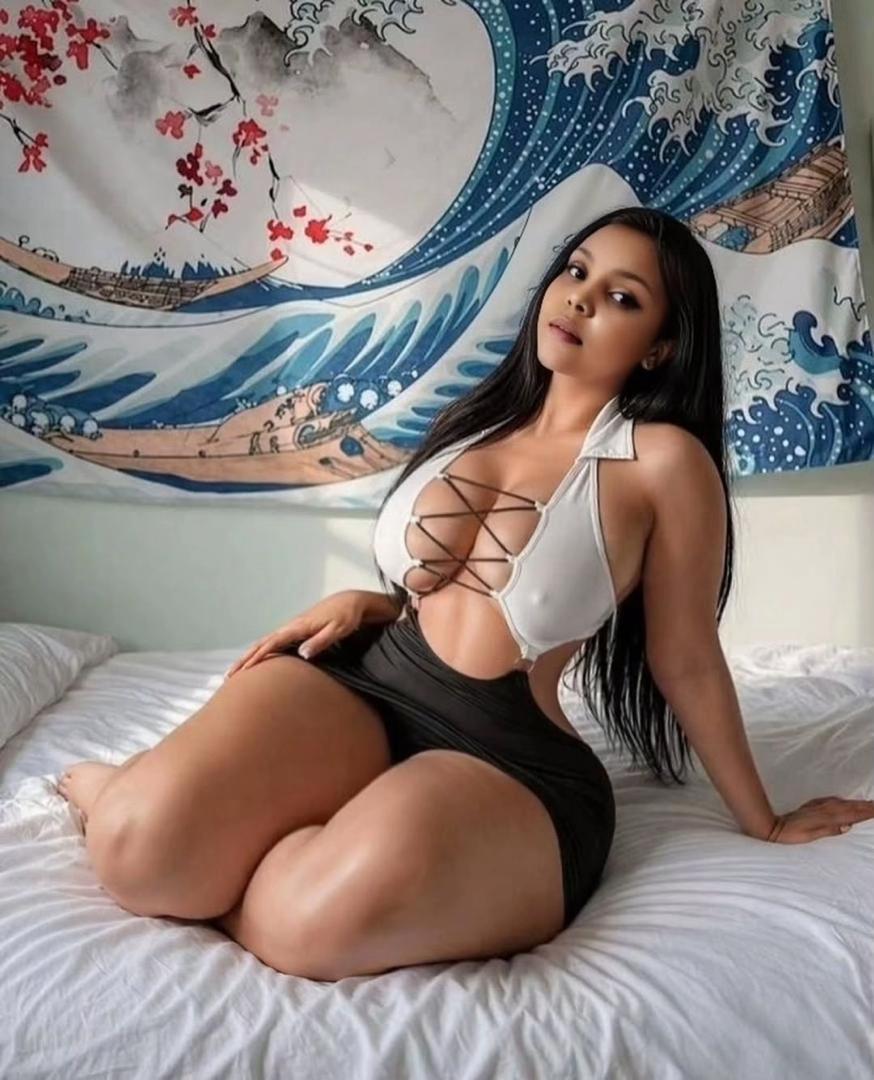 @Moureen🦋🌹