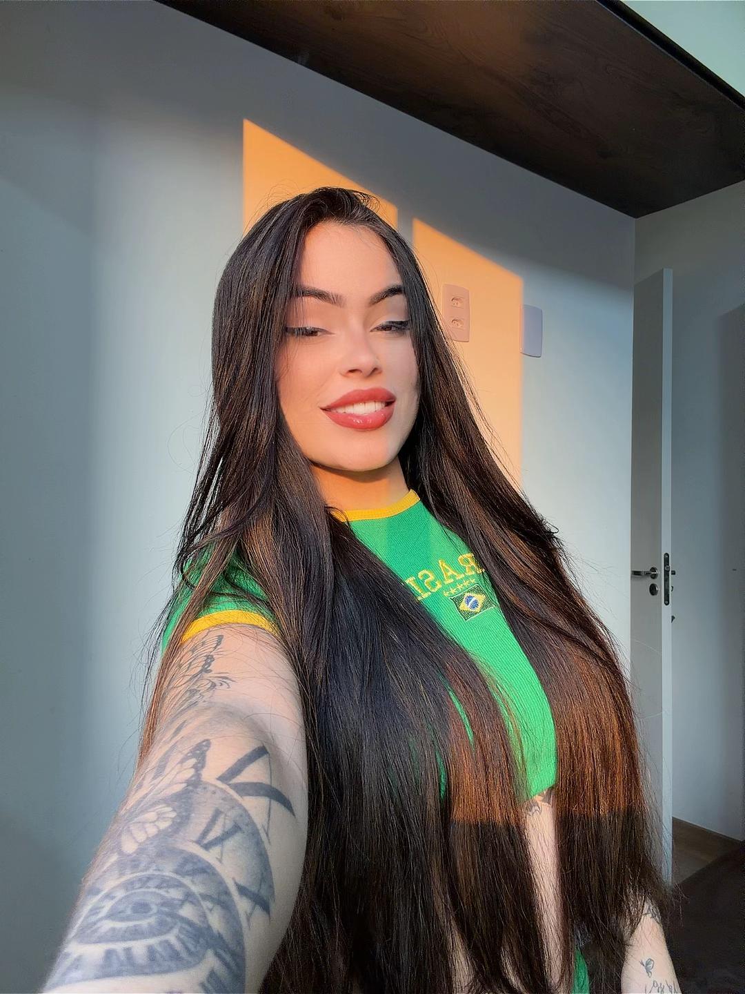 @MajuRossi 🌙