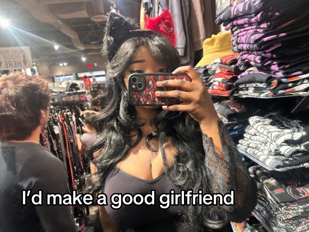 @Your_mom_mayaa
