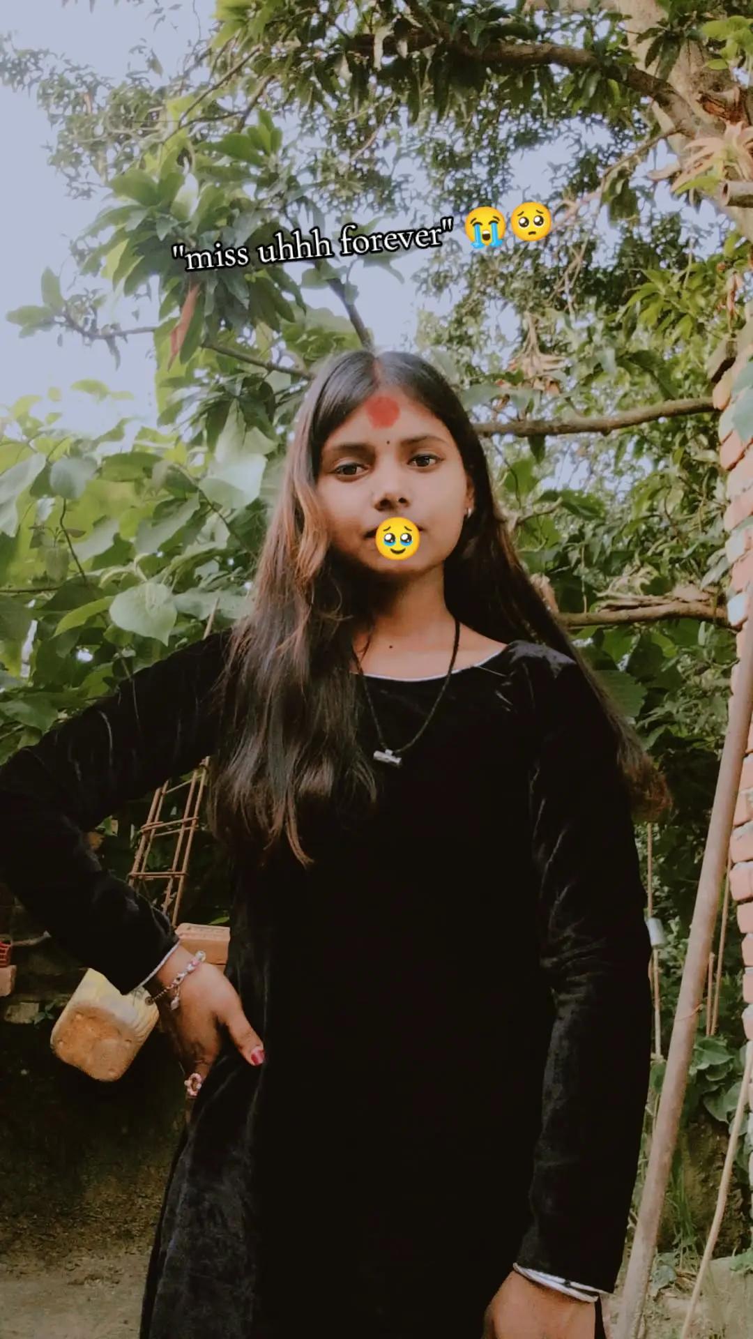 @ÜñLûçkY__Gúrll^🖤🥹