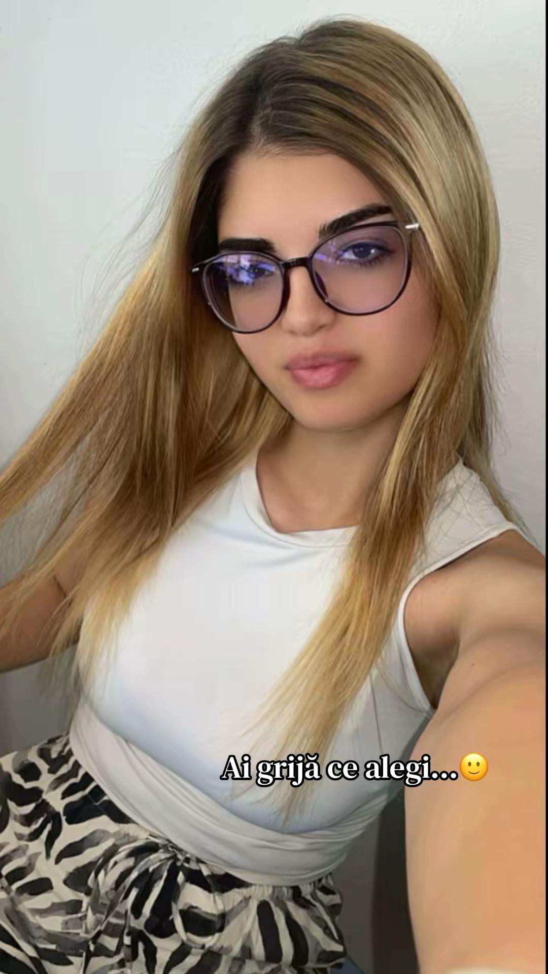 @Ana