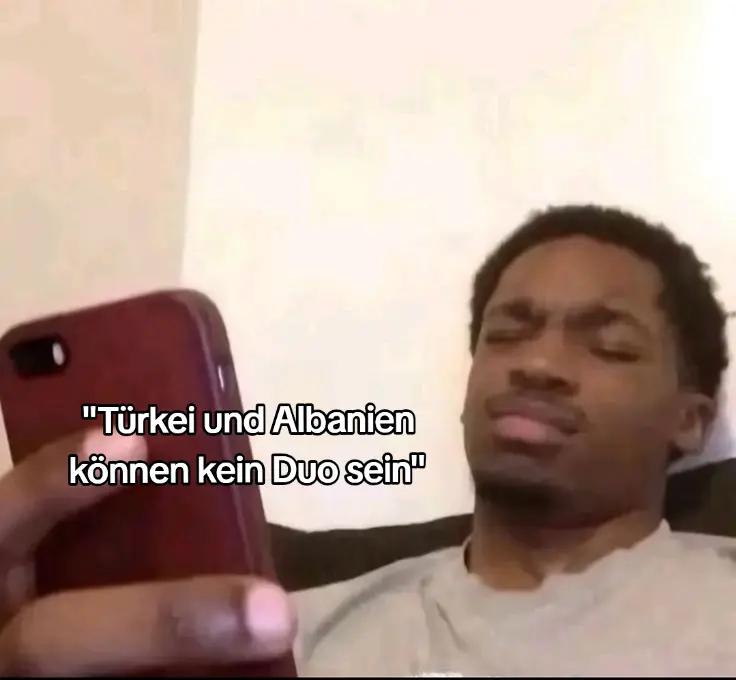 @𝓡𝓲𝓸𝓷𝓪ꨄ