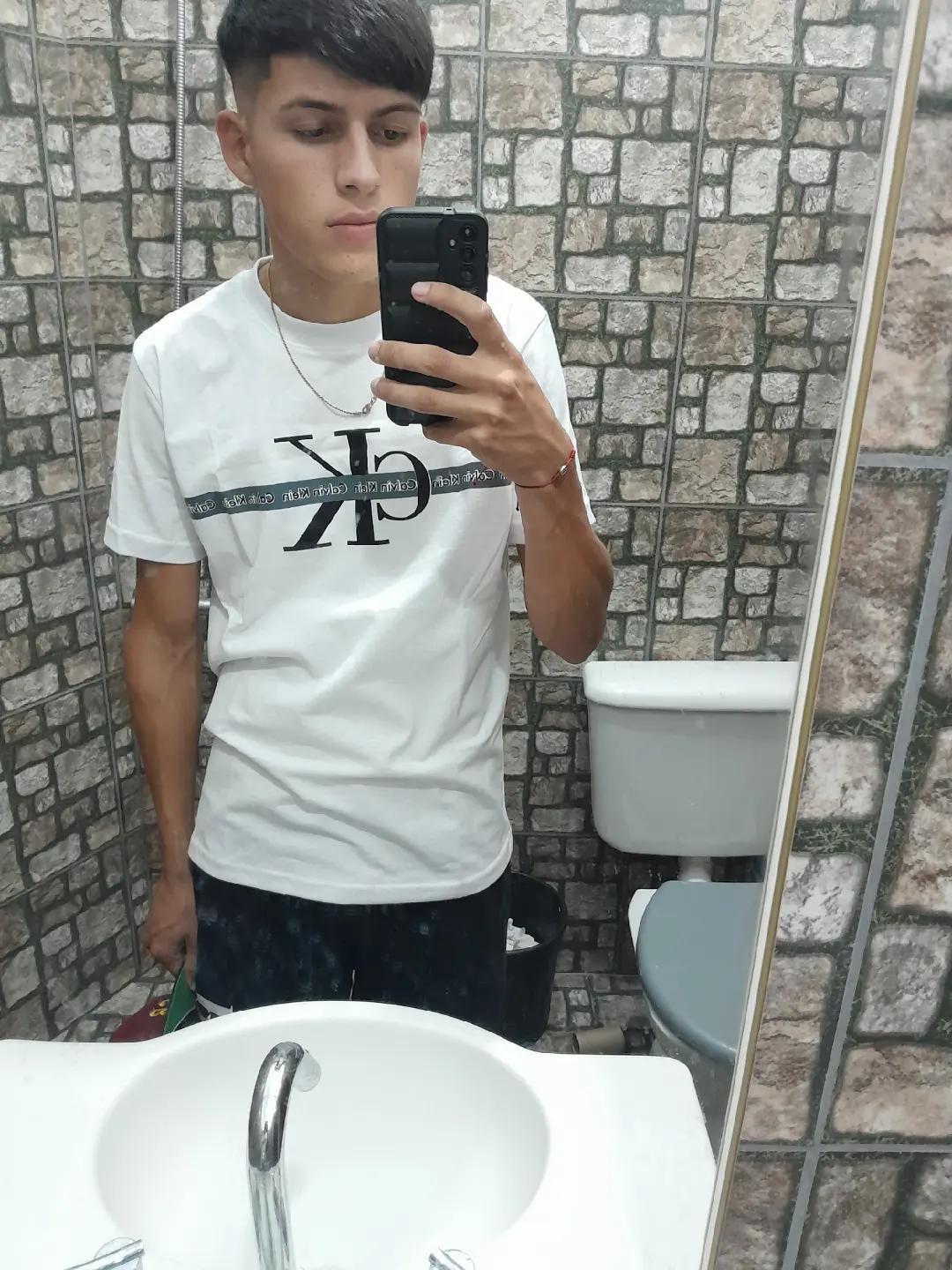 @jajsjanv
