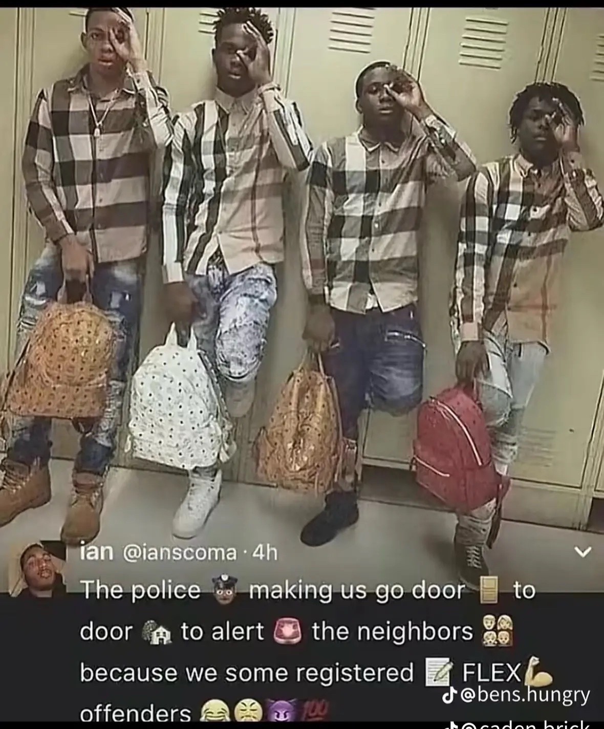 @Sis