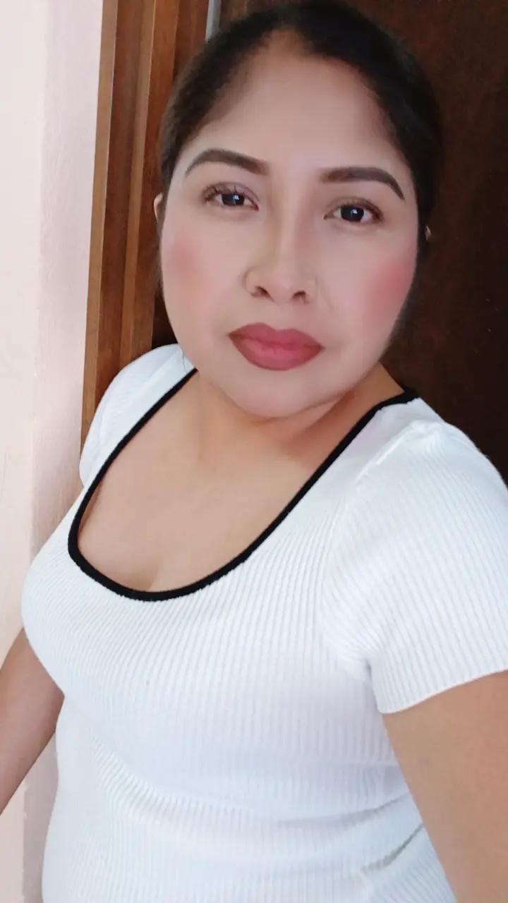 @Anahi_25