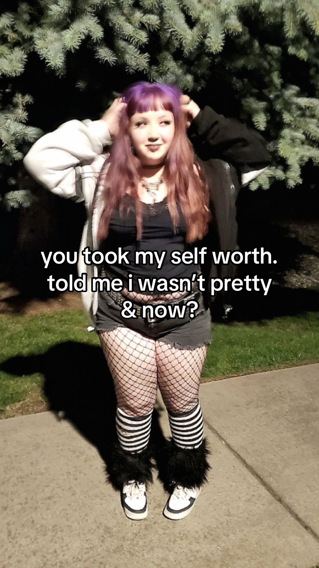 @🖤