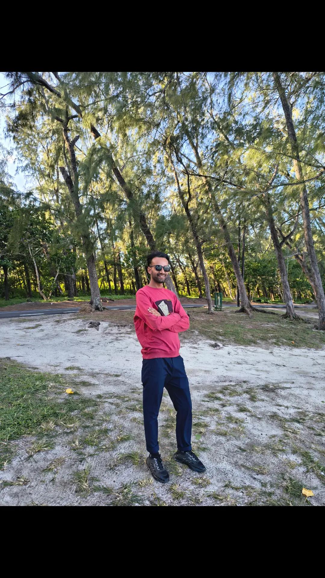 @🇳🇵 👑 JÛLY ___30 👑 🇲🇺