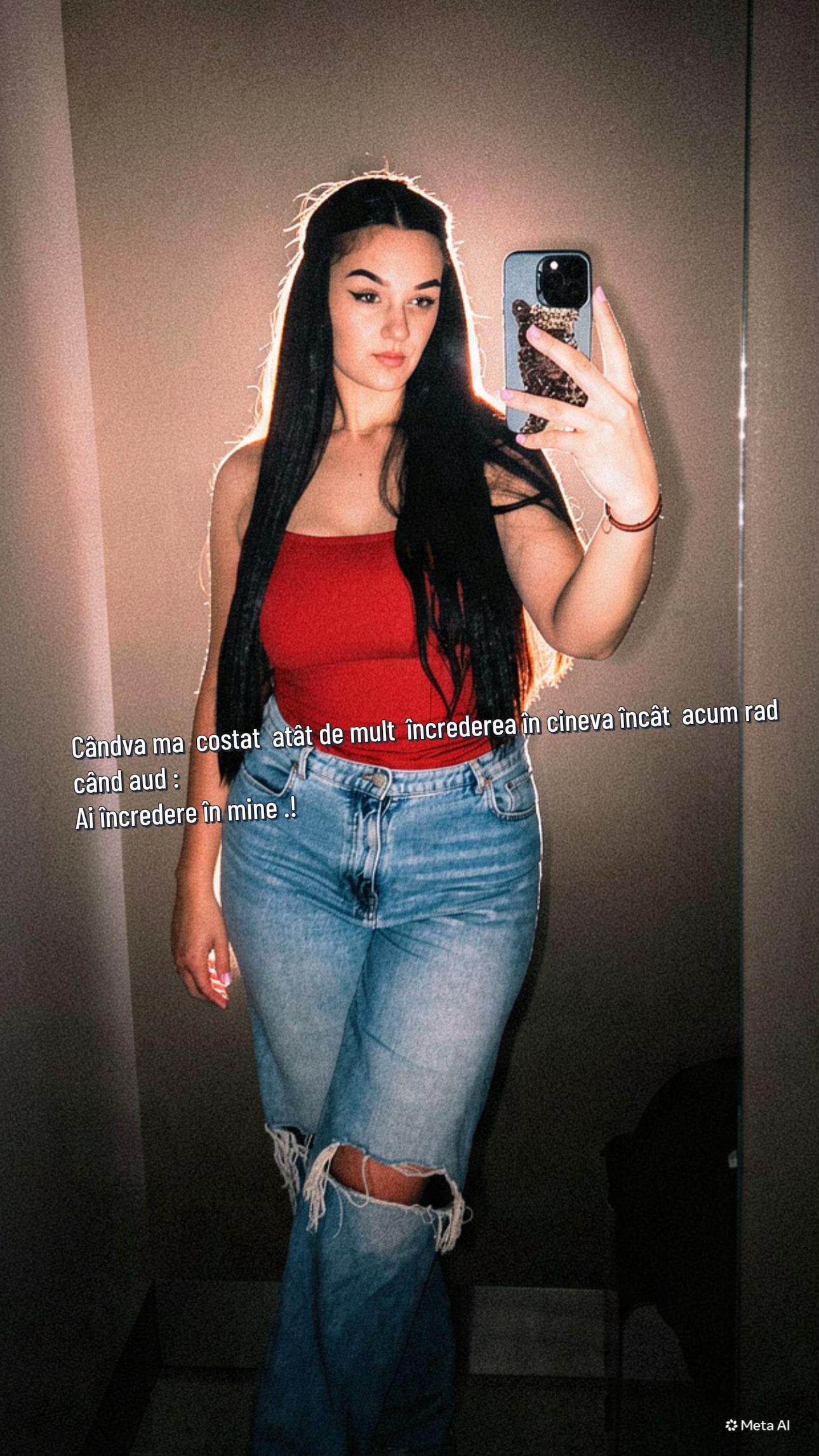 @Claudia 🦋