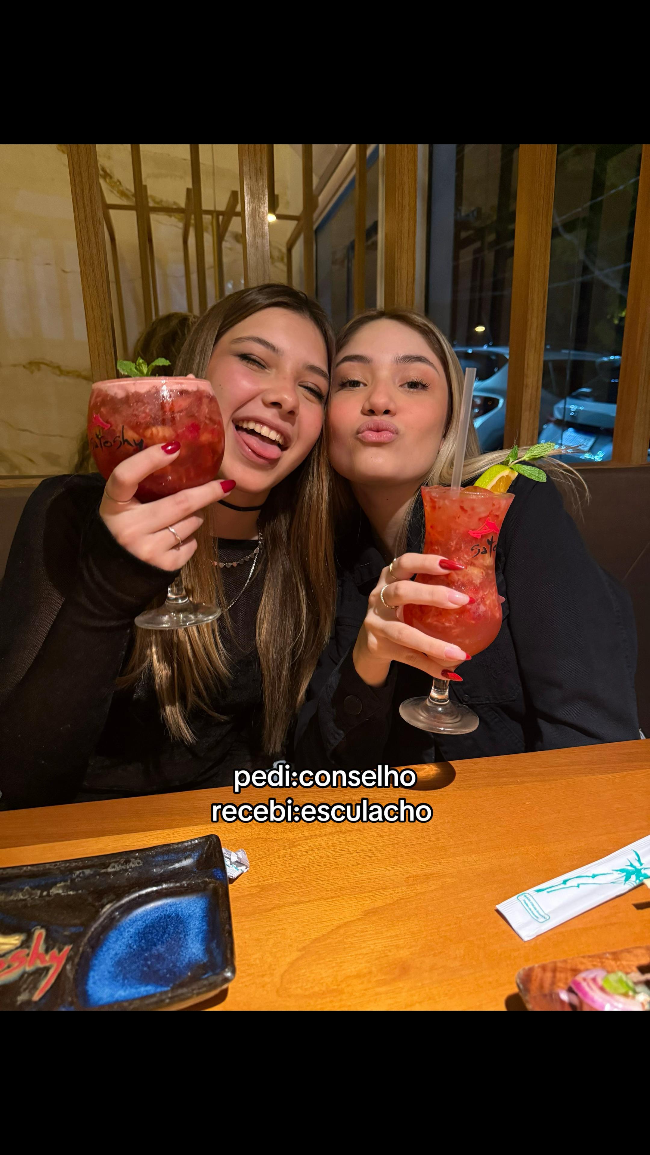 @jujuamancio