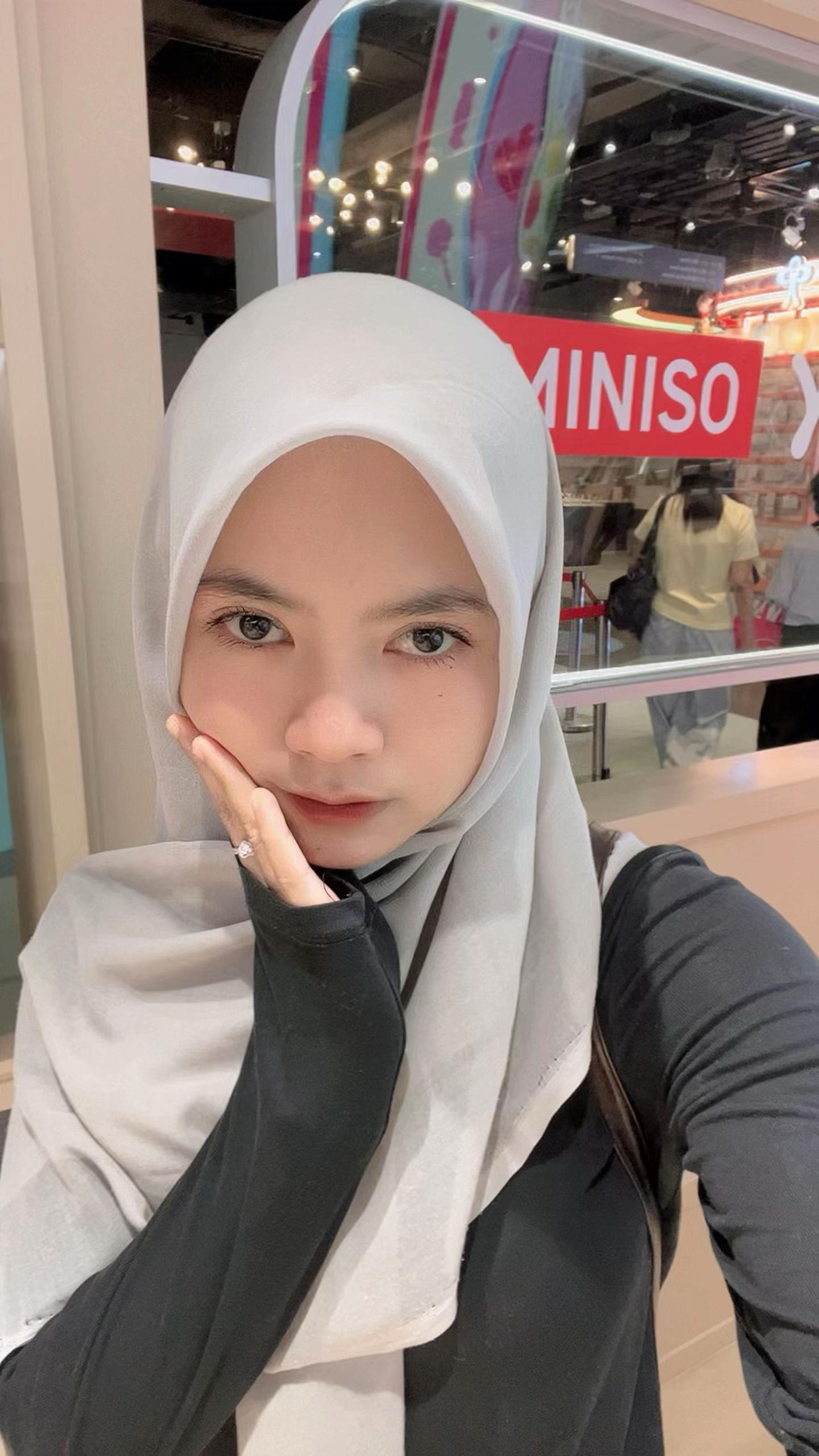 @IG:aenunmkdh_