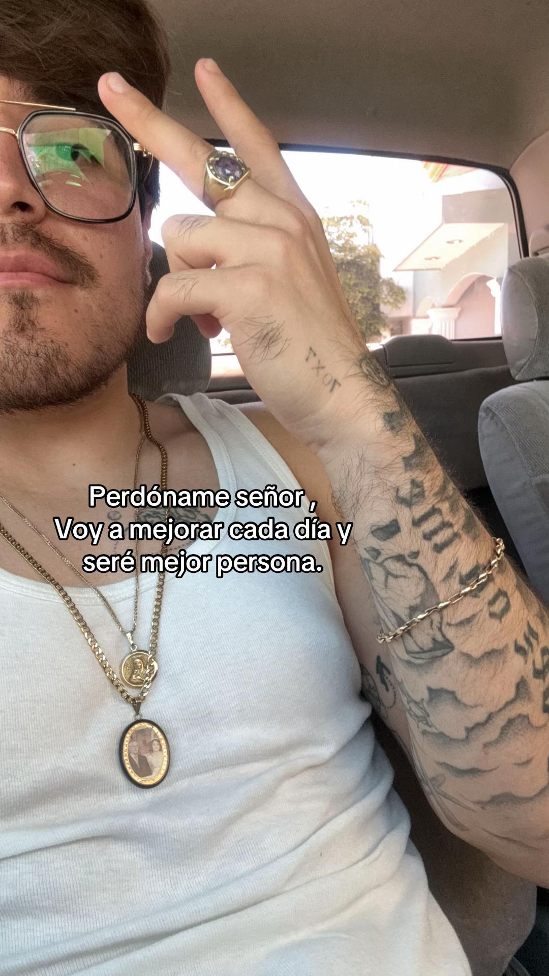 @Esquer