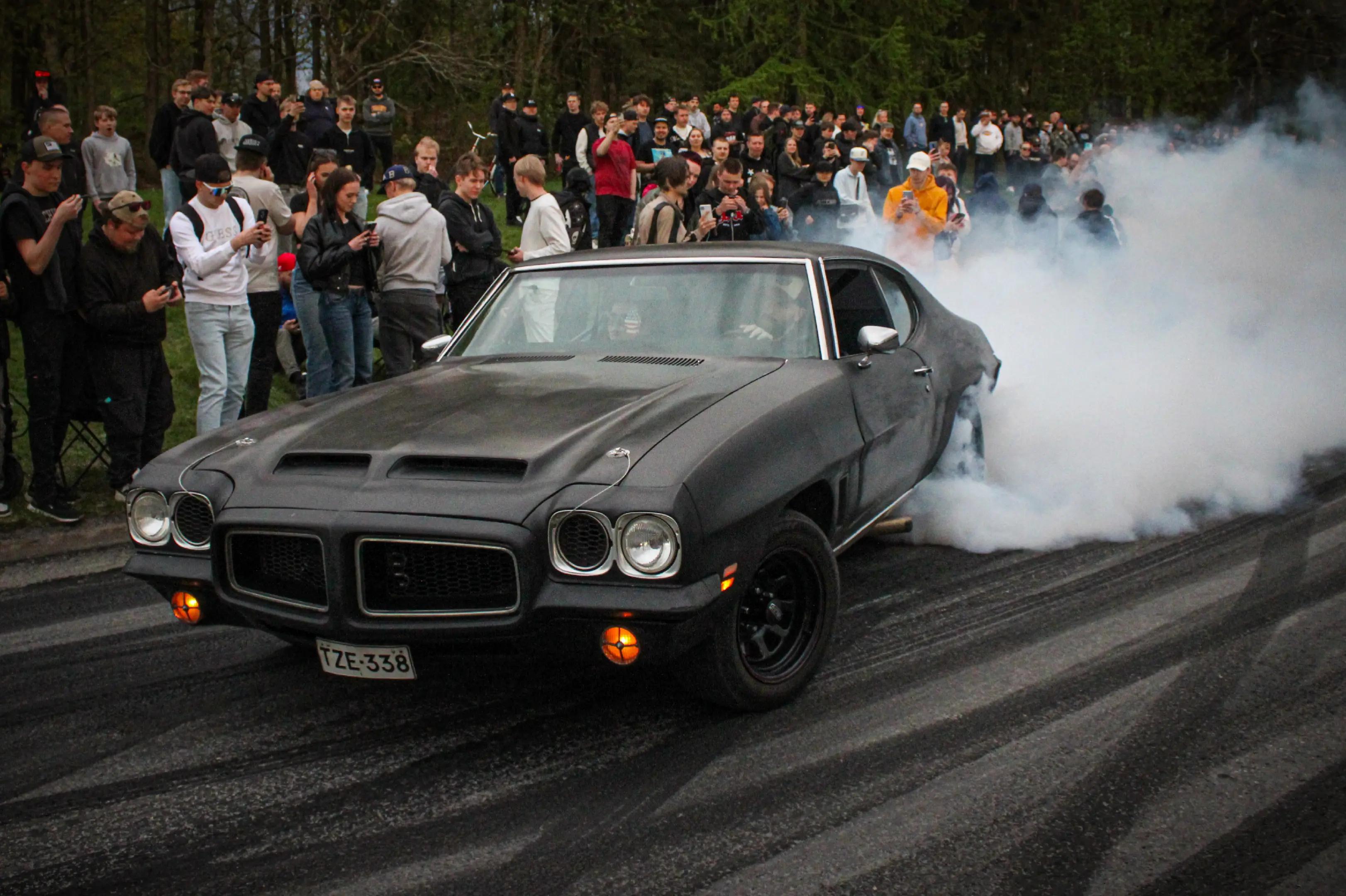 @Roope's Car Stuff