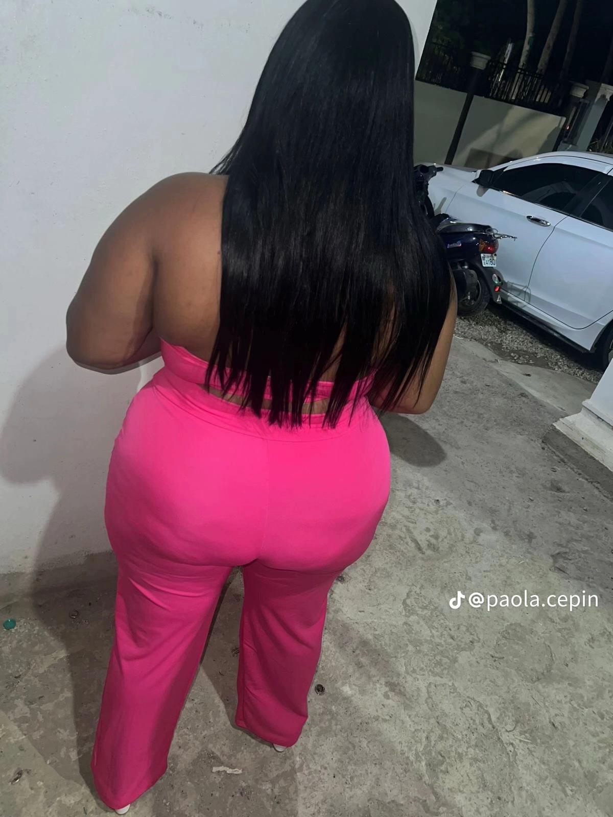 @laculona079