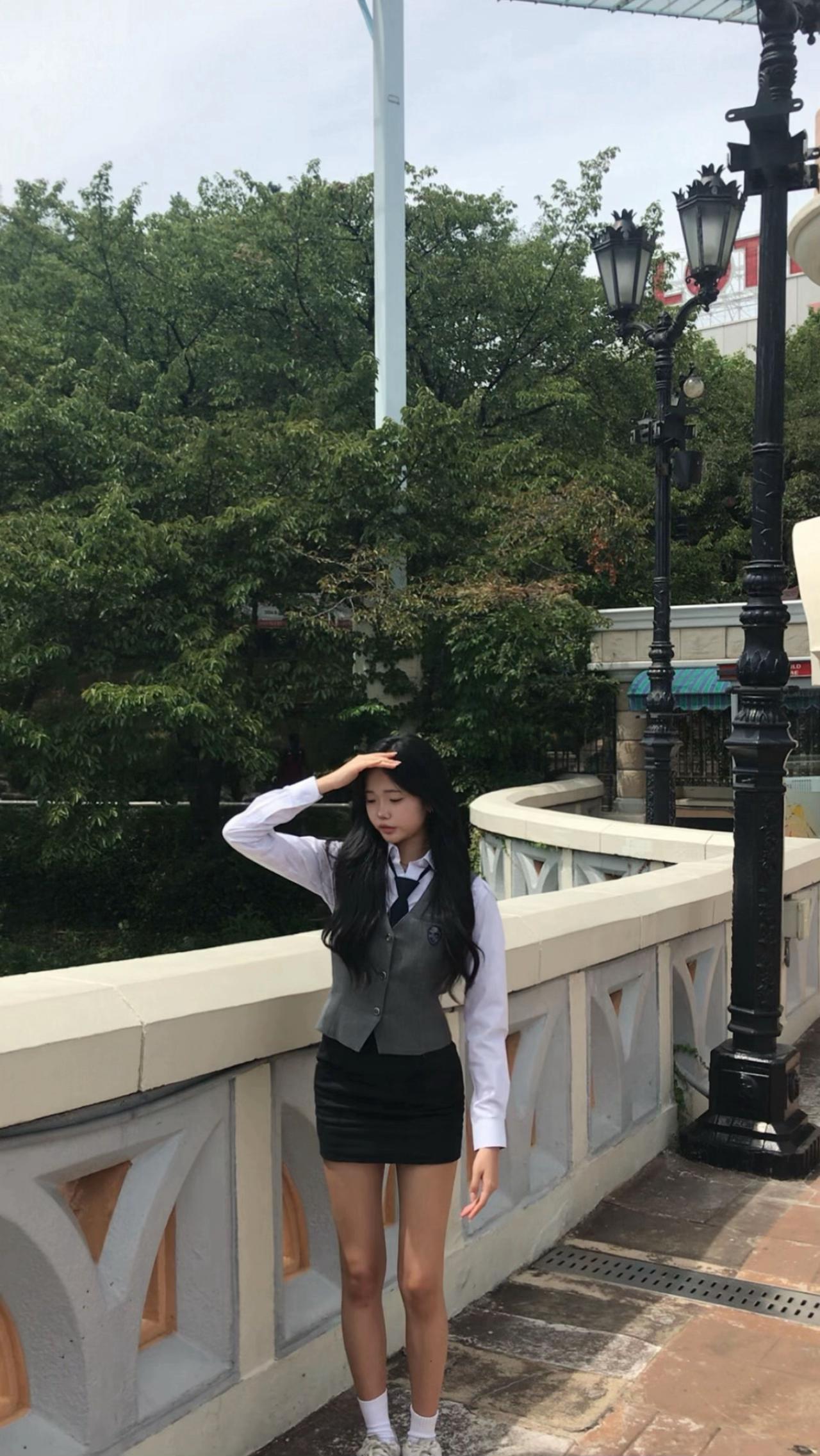 @조 민 정