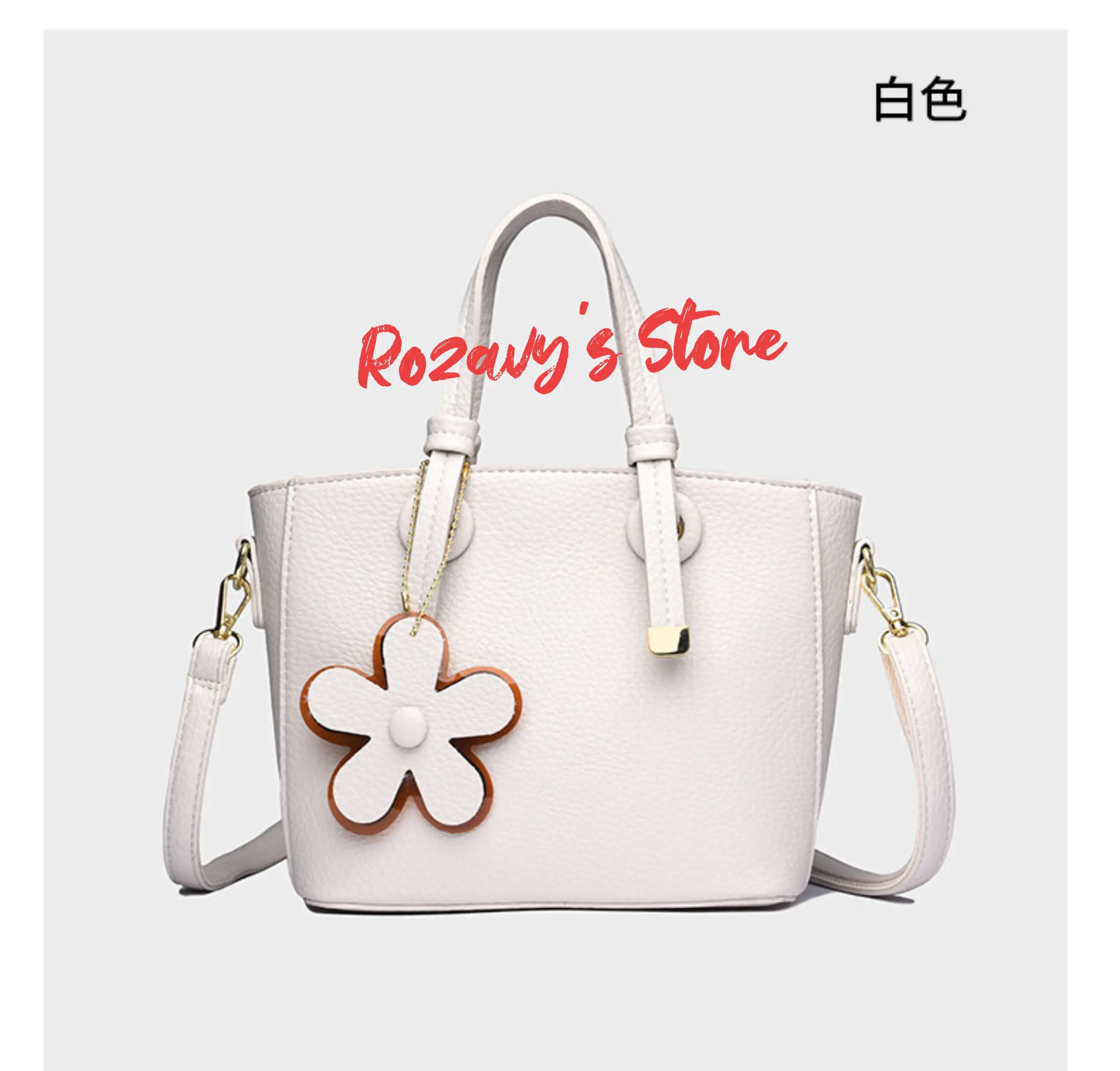 @Rozavy's Store