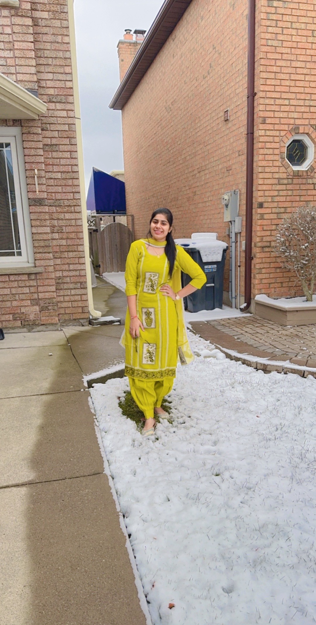 @Anjali JAATNI
