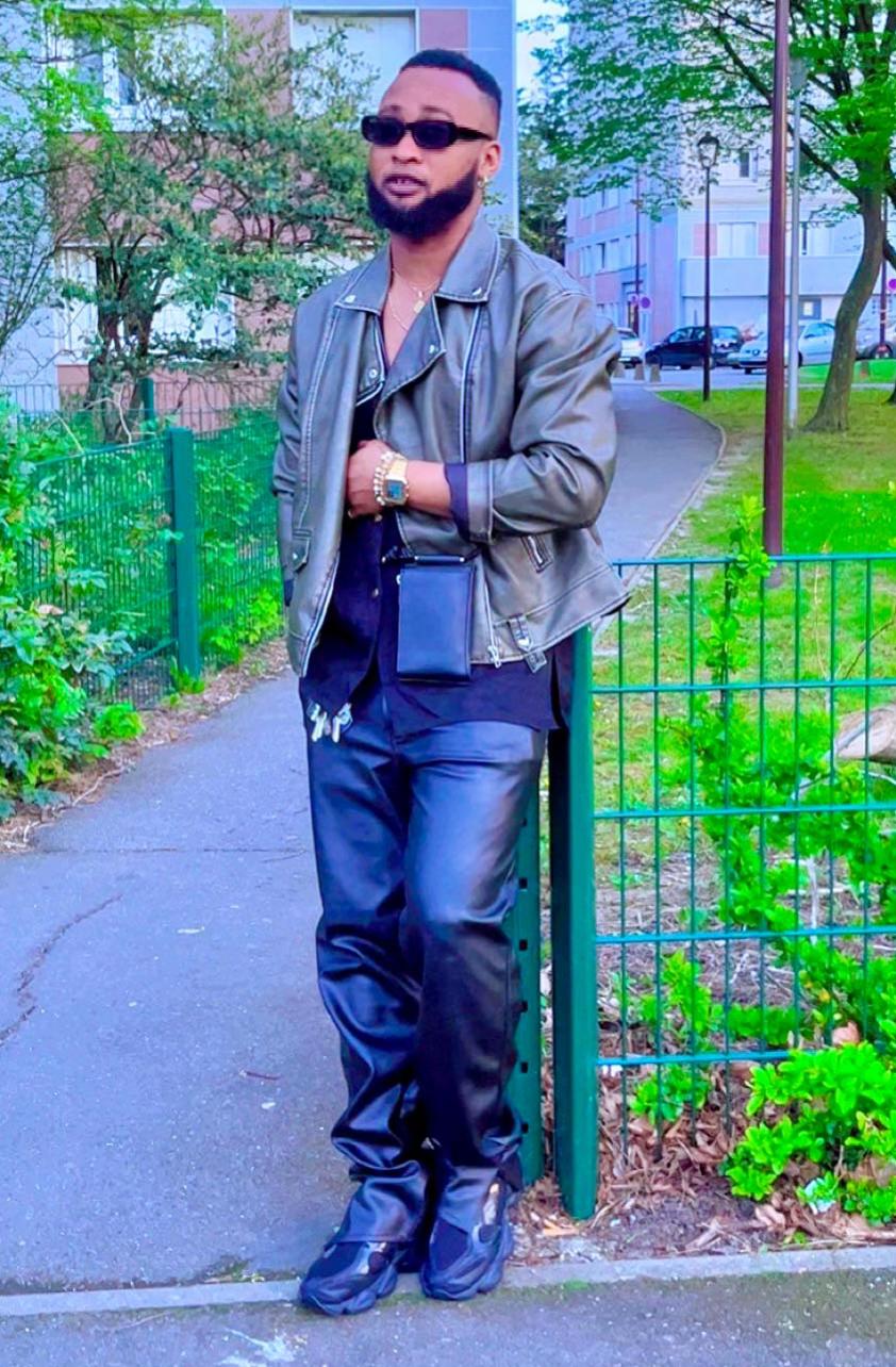 @DADY kARA💫🦅