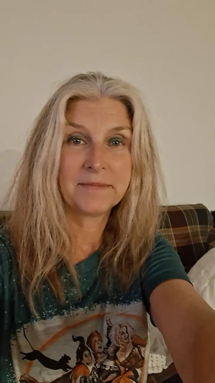 @prettylady1974