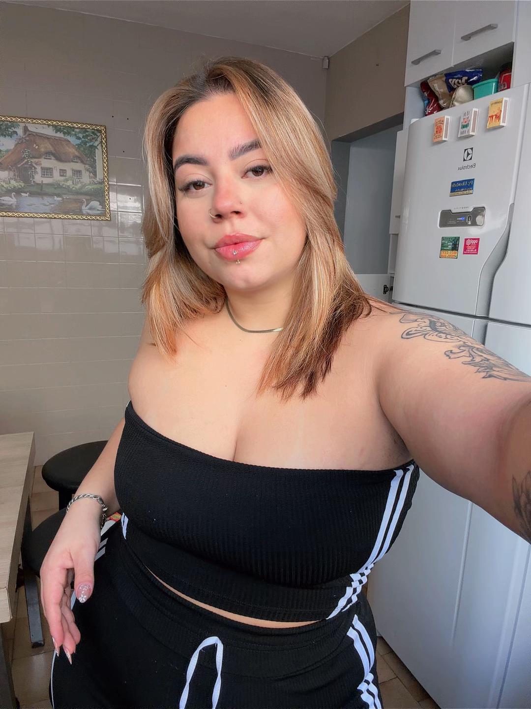 @Julia Corazza