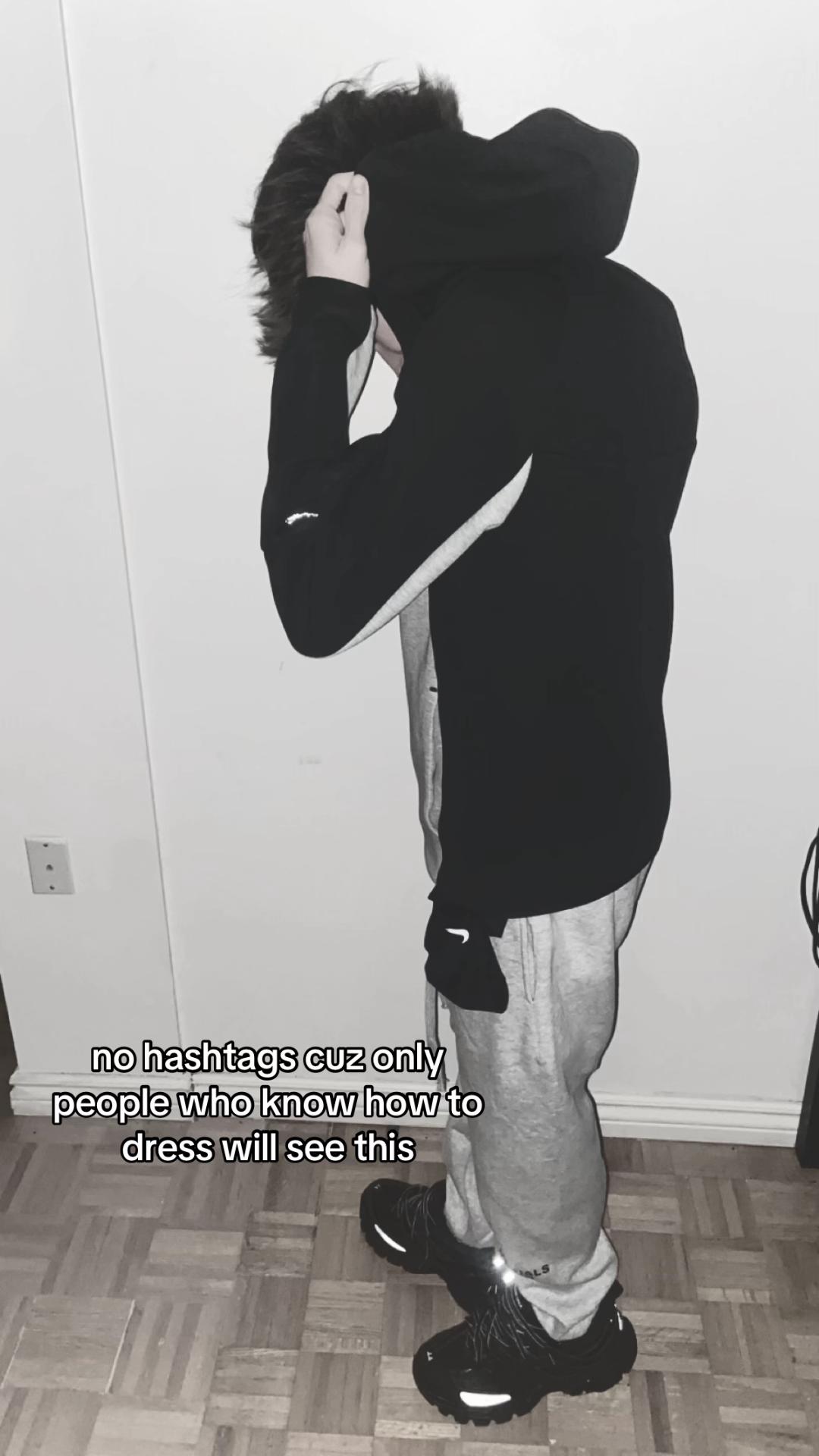 @Cayden™️