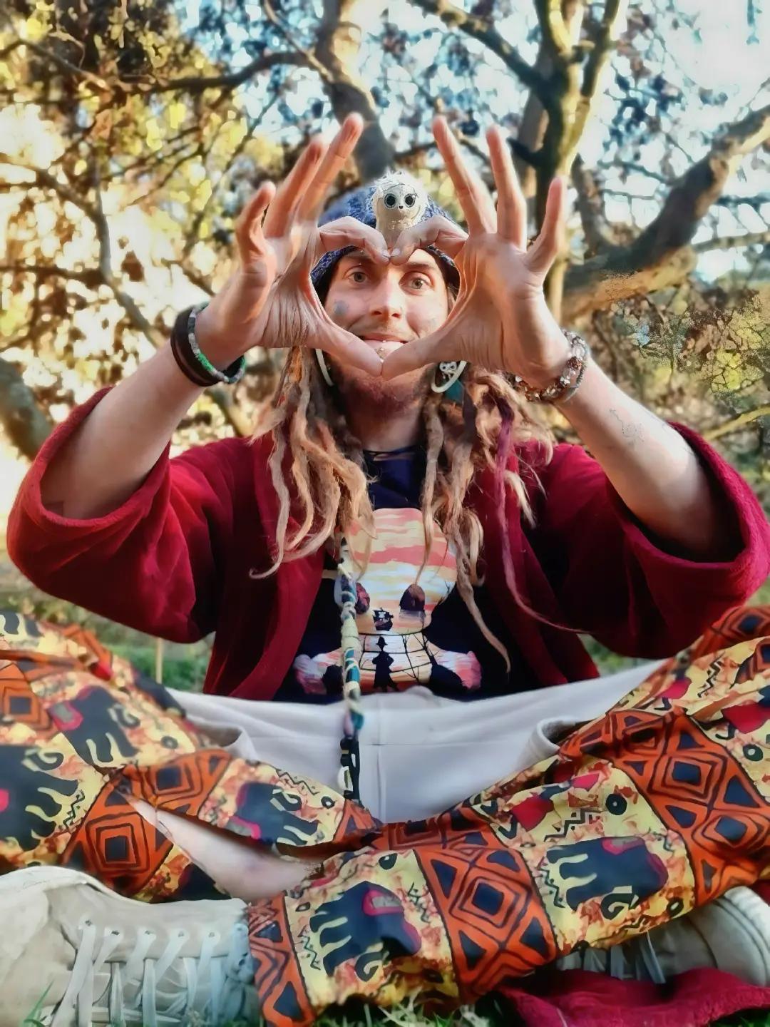 @Hanuman 🐵🌞 L'&Auml;me Agit 🌀🦚🧿