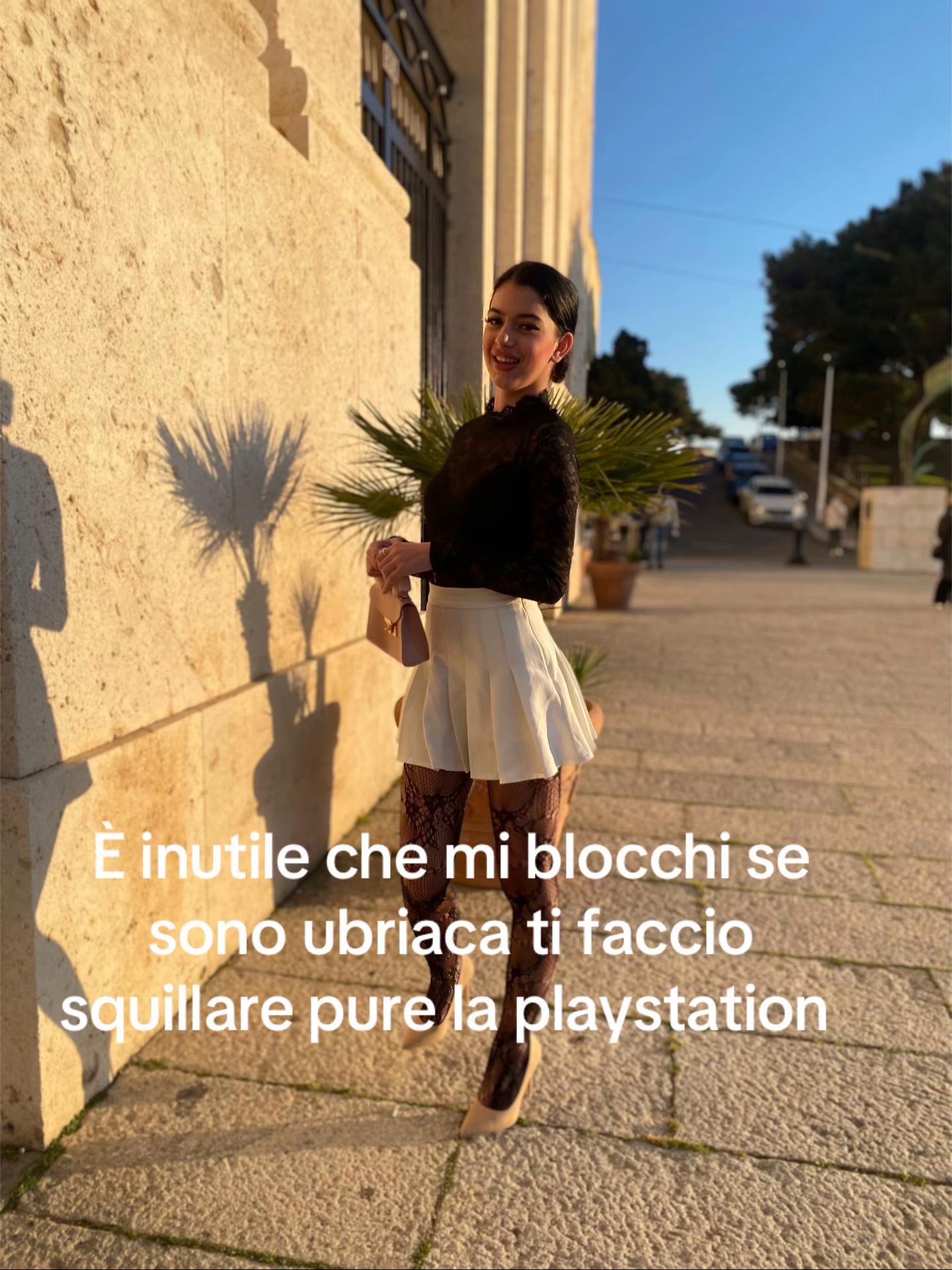 @Nicole