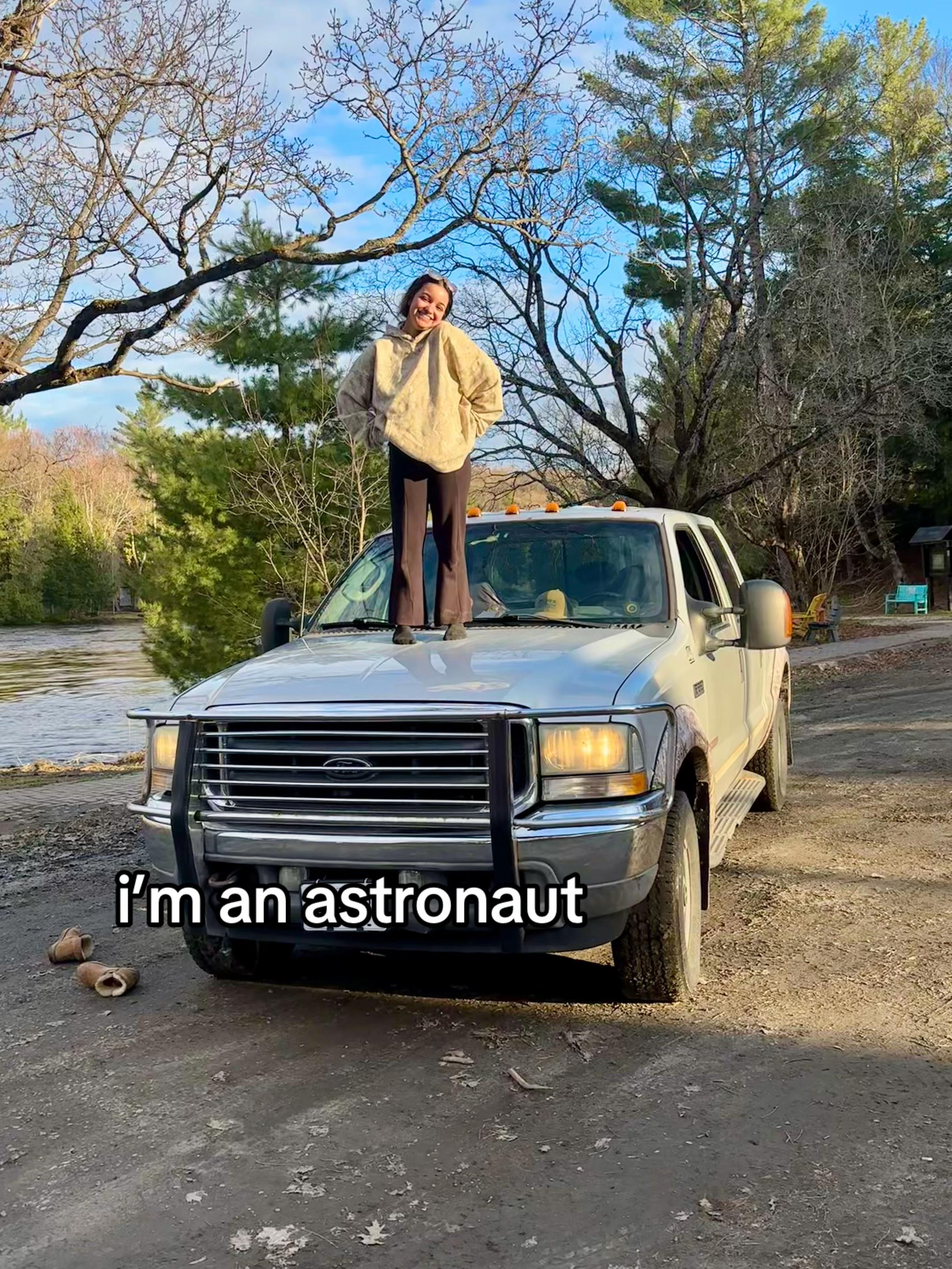 @sabrina
