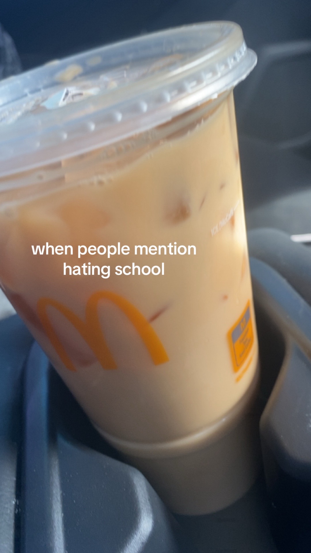 @𝓳𝓸𝔃𝓲𝓮 ⦻🩸