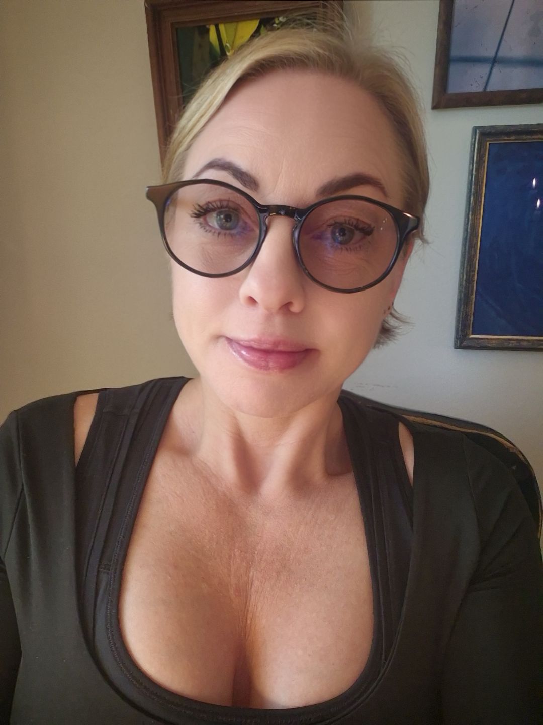 @Veronique_81