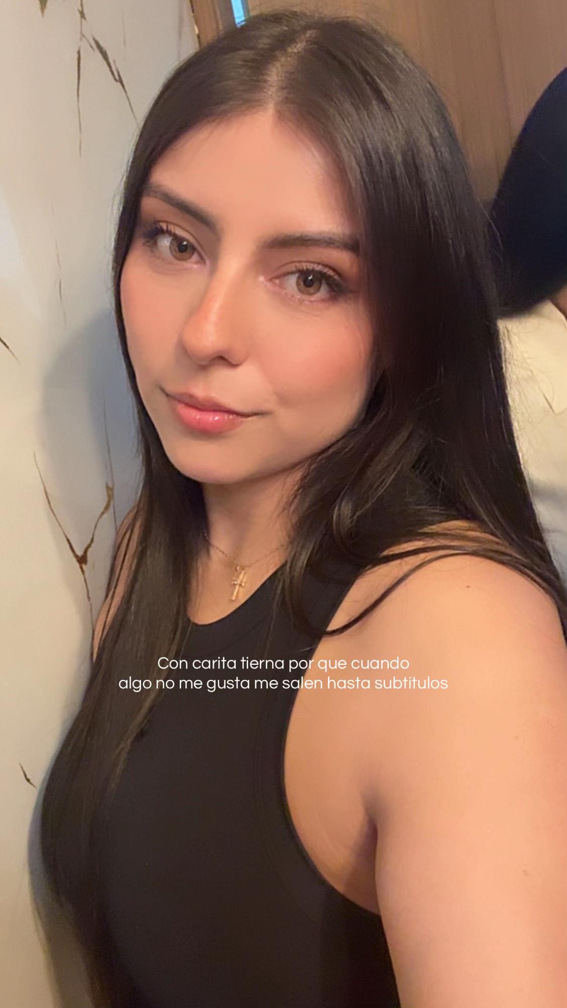 @๐จ๐ด Jen Lara ๐