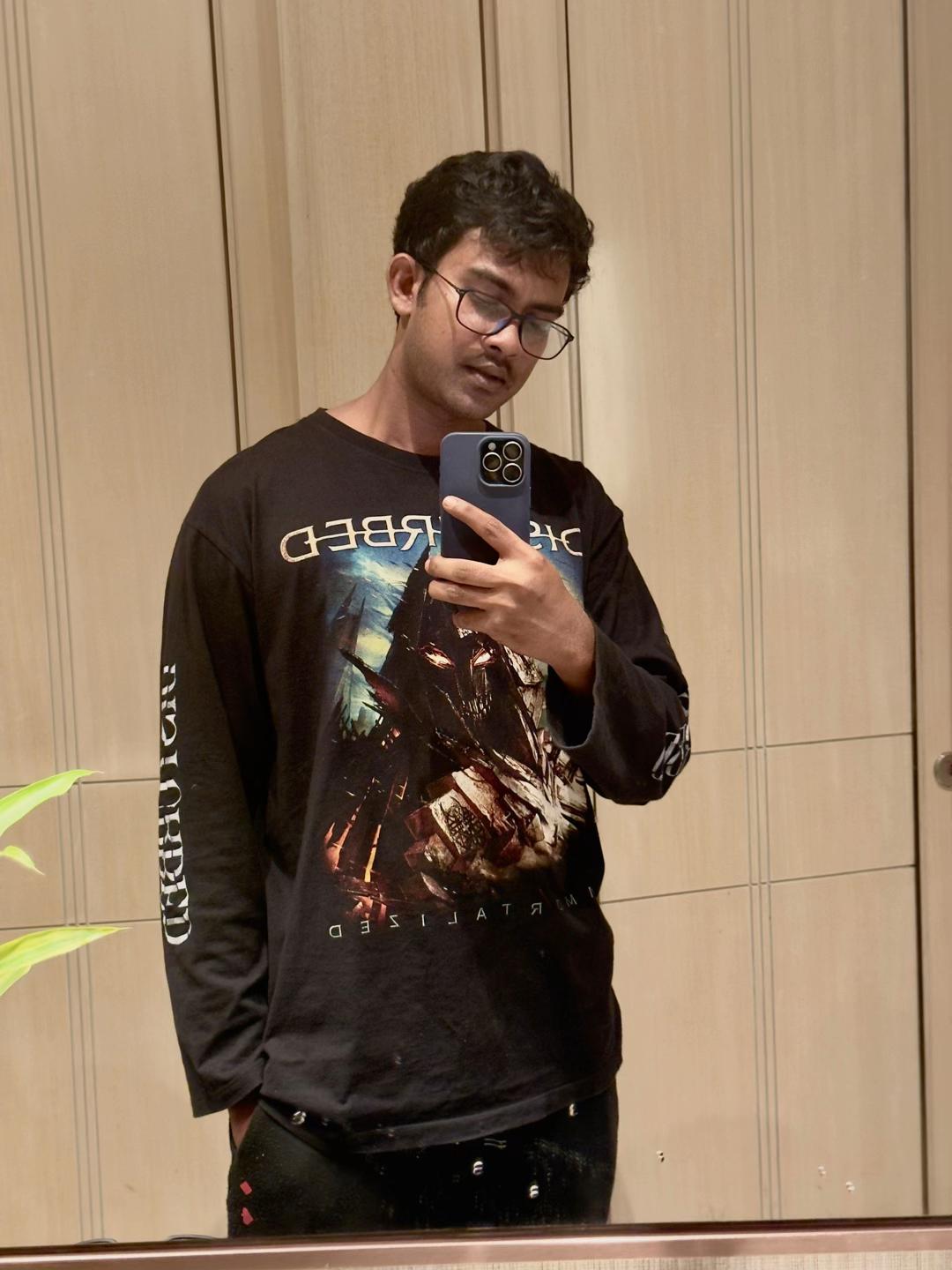 @Udeepa__🧿