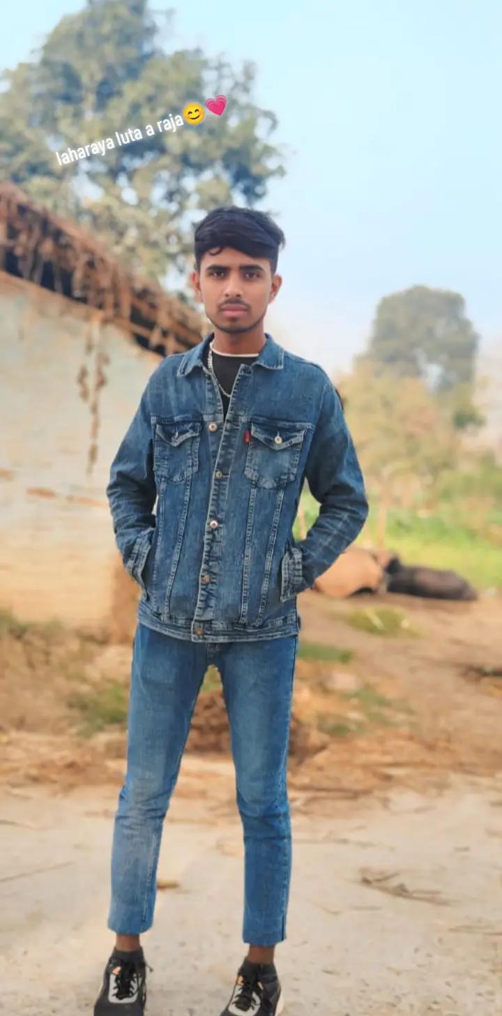 @👉⚔️: LAHURE BOY🇳🇵👈