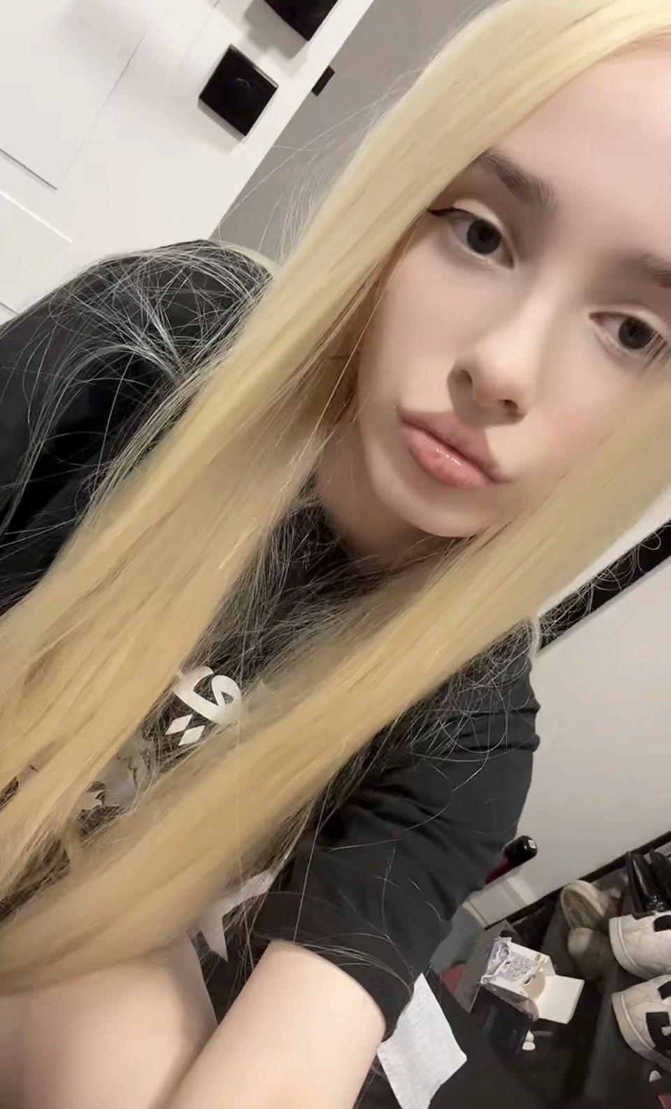 @v1ru$