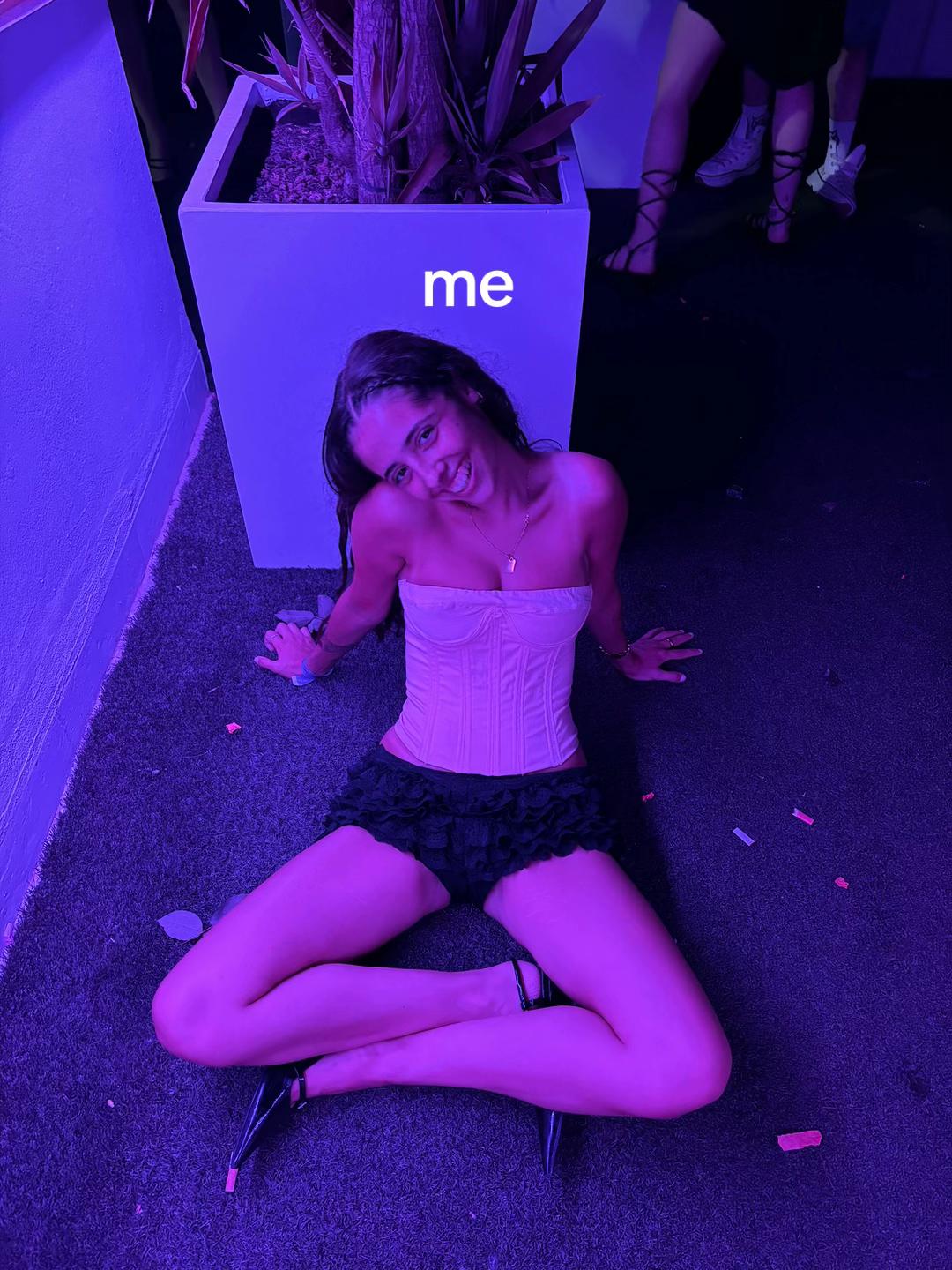 @-