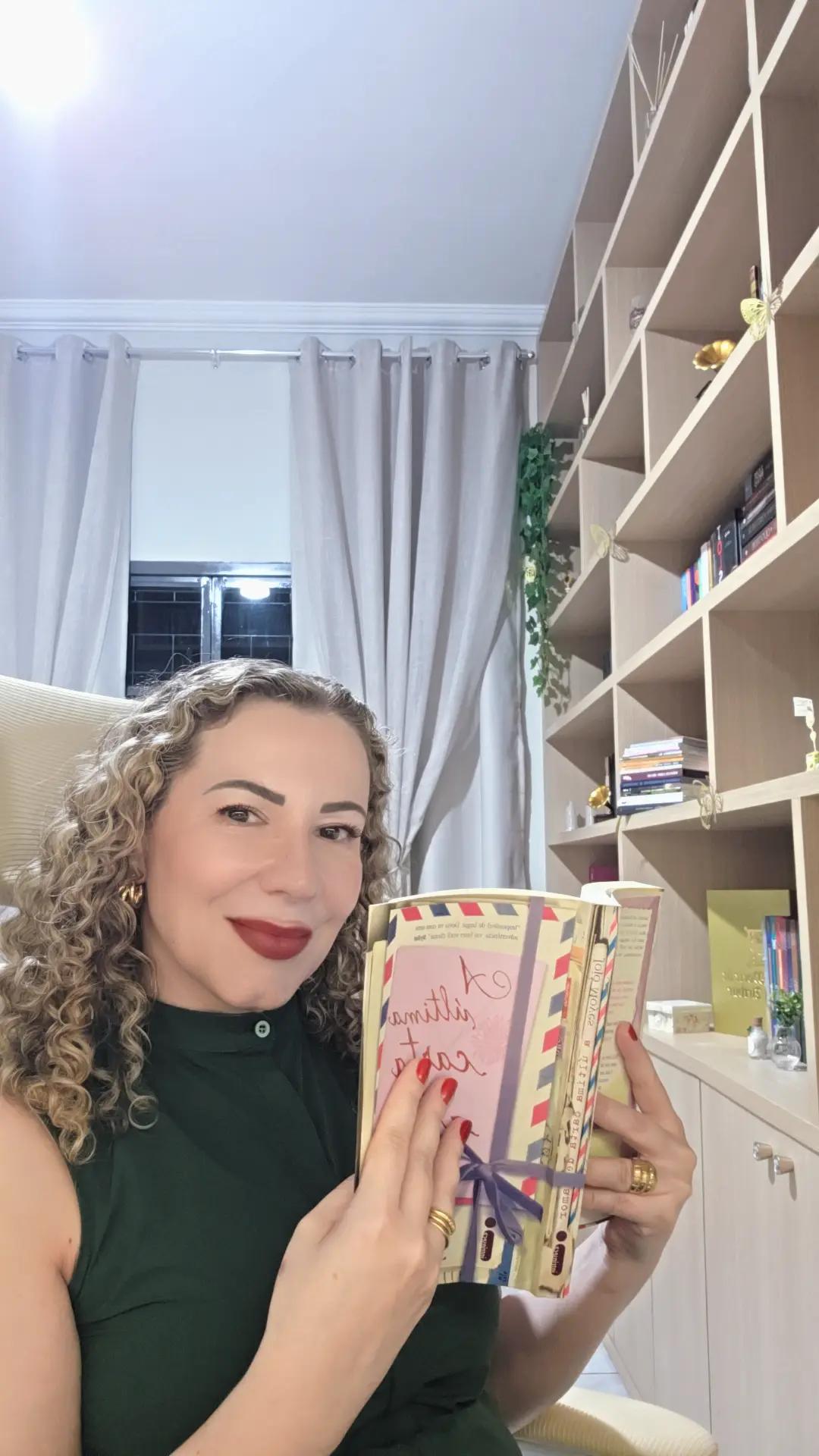 @Paty Literária