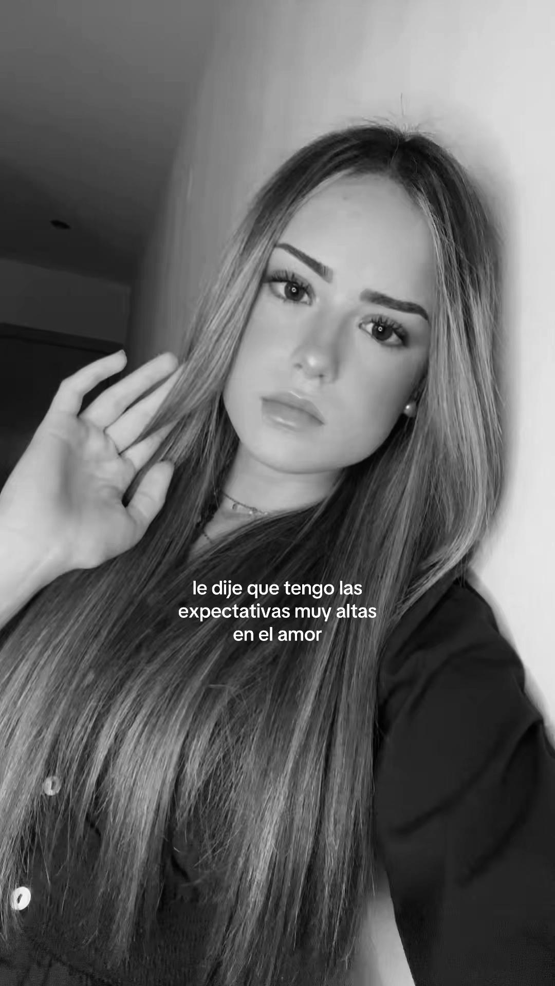 @luciialuuqueee_