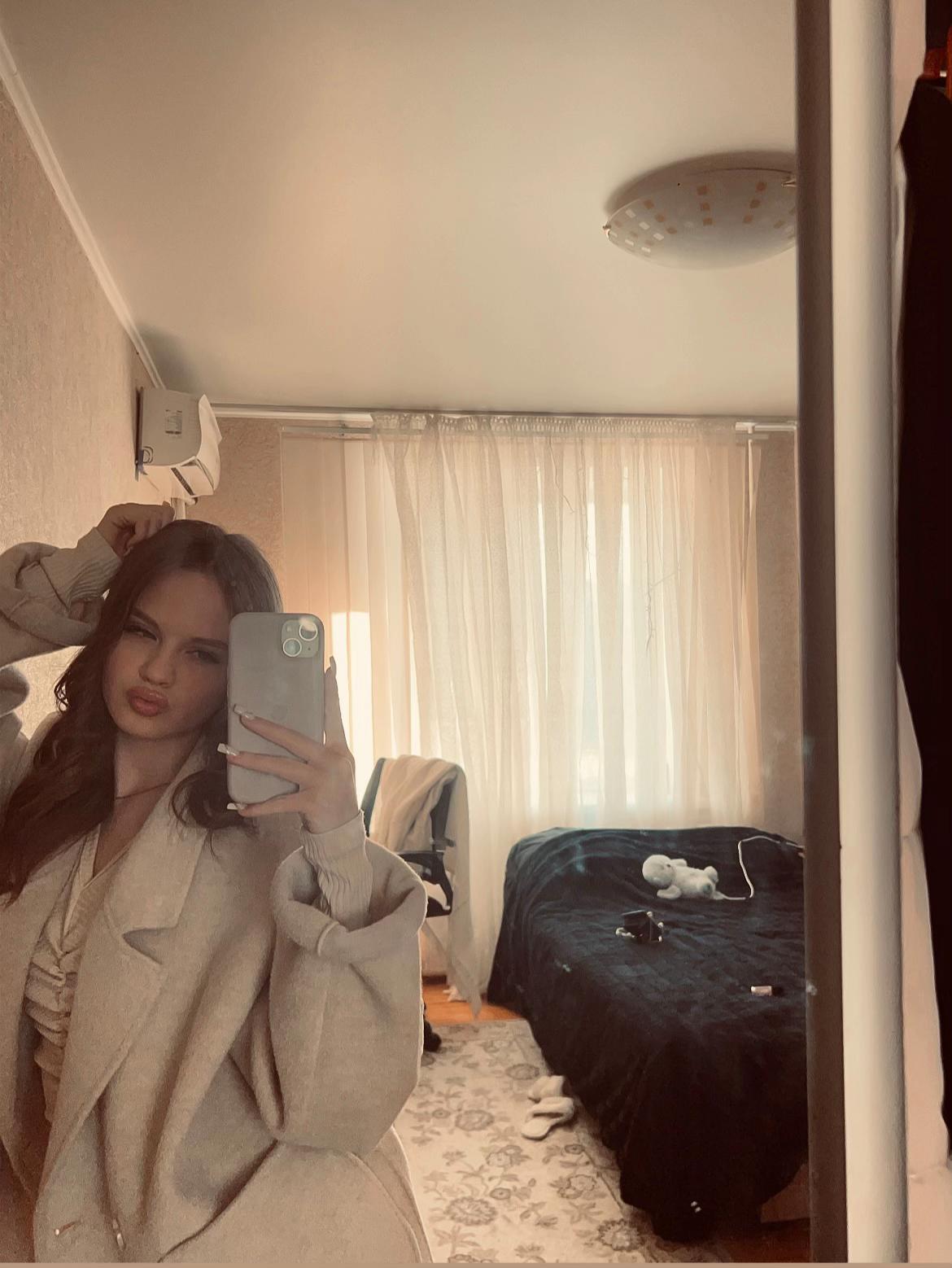 @Eseniya
