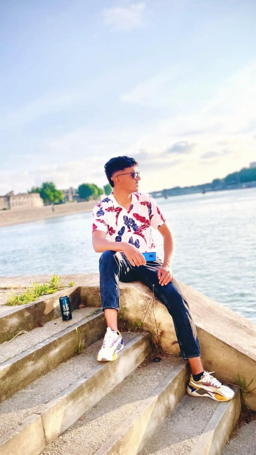 @Imad 🇮🇹