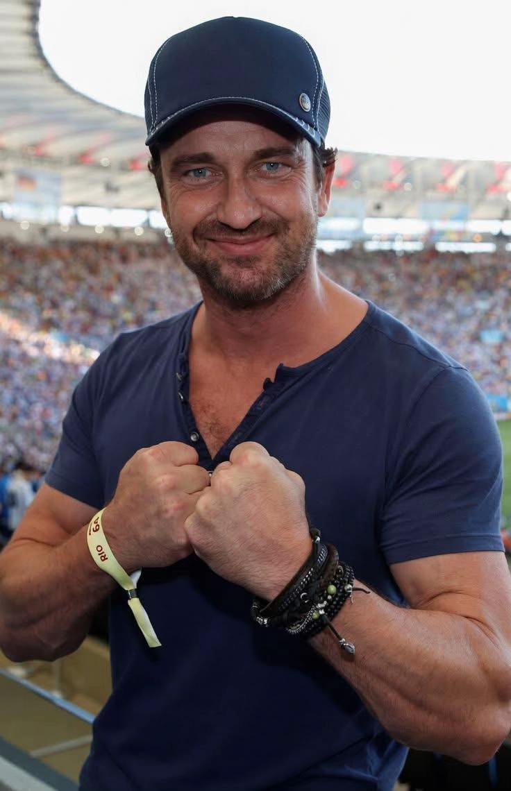 @Gerard Butler