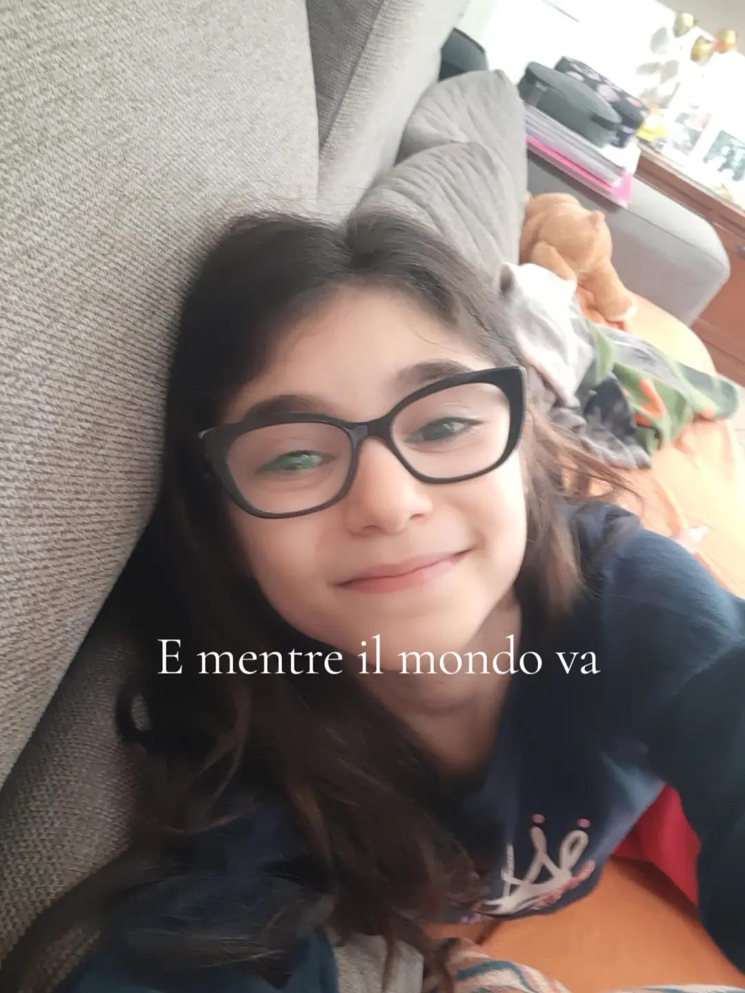 @tinacara 📚❤❤